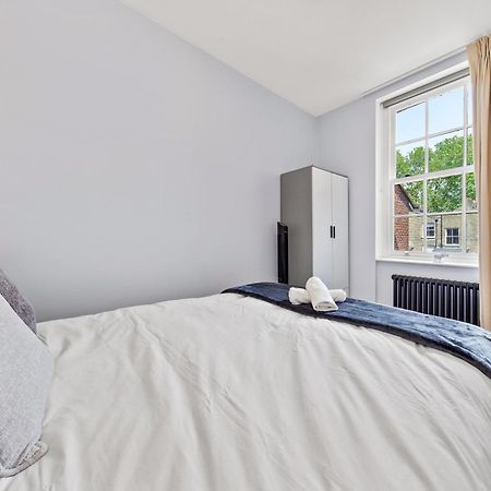Stylish 2 Bedroom Apartment In Westminster Sleeps 5 With Ac ロンドン エクステリア 写真